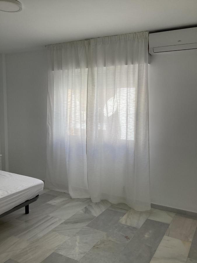 Fuengirola Puerto 2 Room & Parking Eksteriør bilde